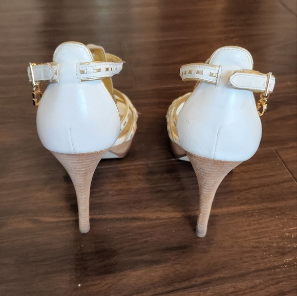 Gold and White Guess Platform Heels - Picture 4 of 7